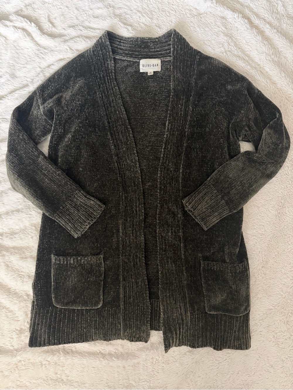 OLIVE & OAK Open-Front Chenille Cardigan